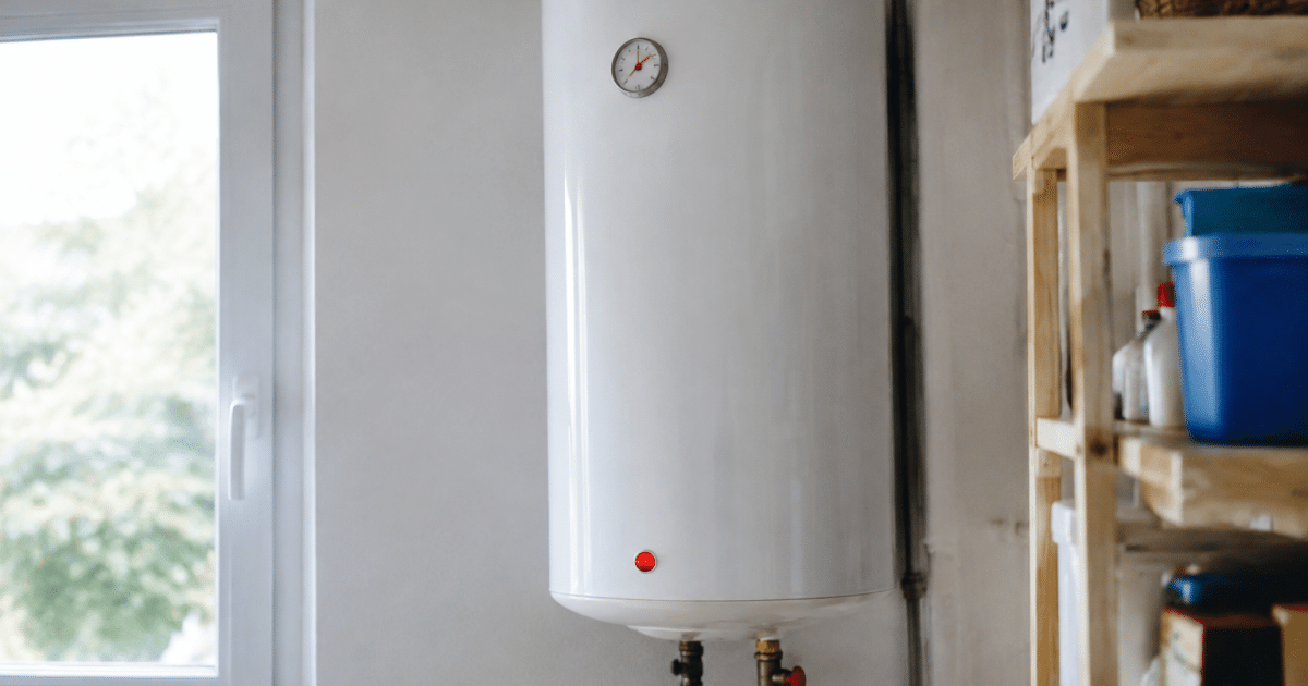 Reservoir metallique vertical chauffant avec voyant lumineux actif